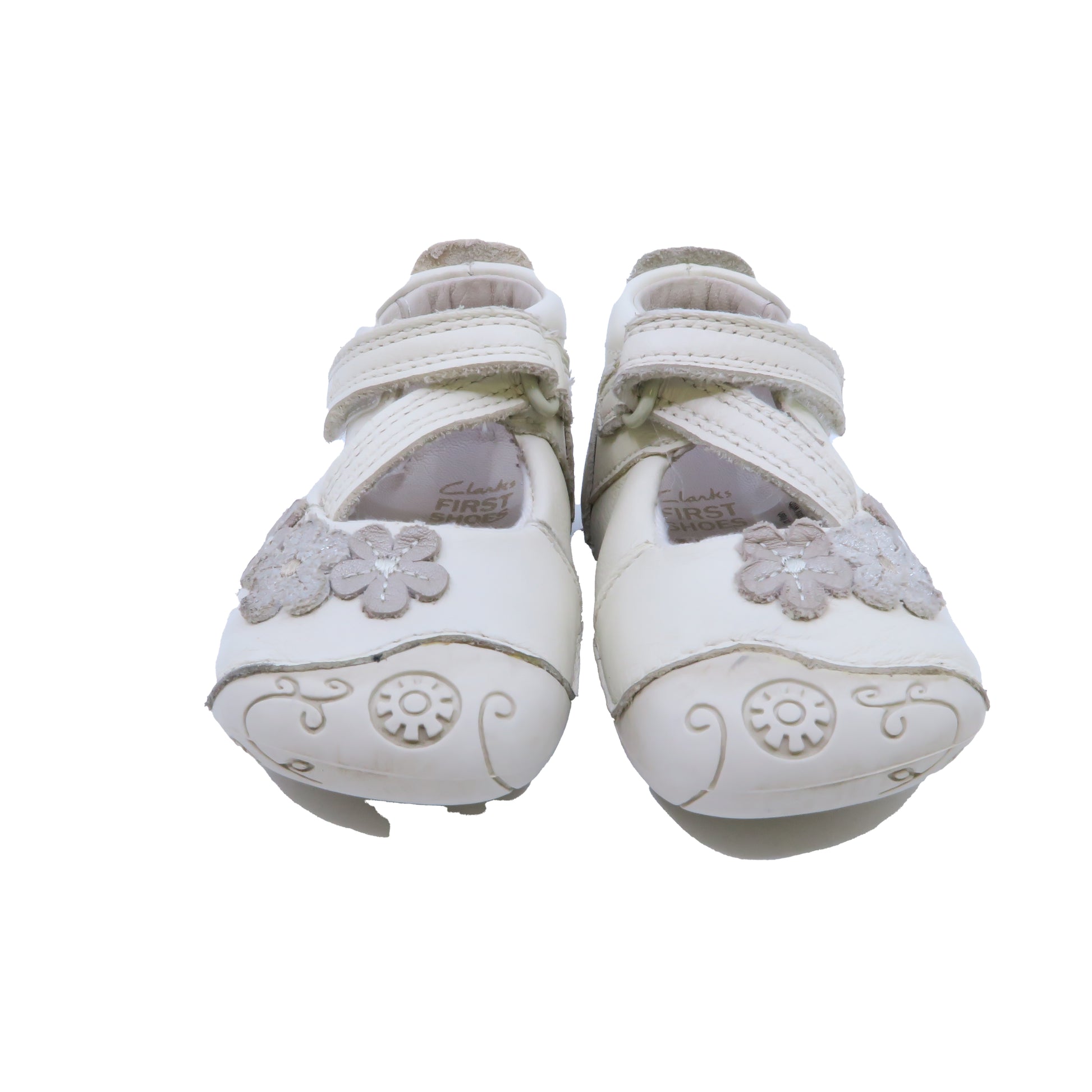 Clarks Girls Ivory Shoes Size: 3 Infant Ivory