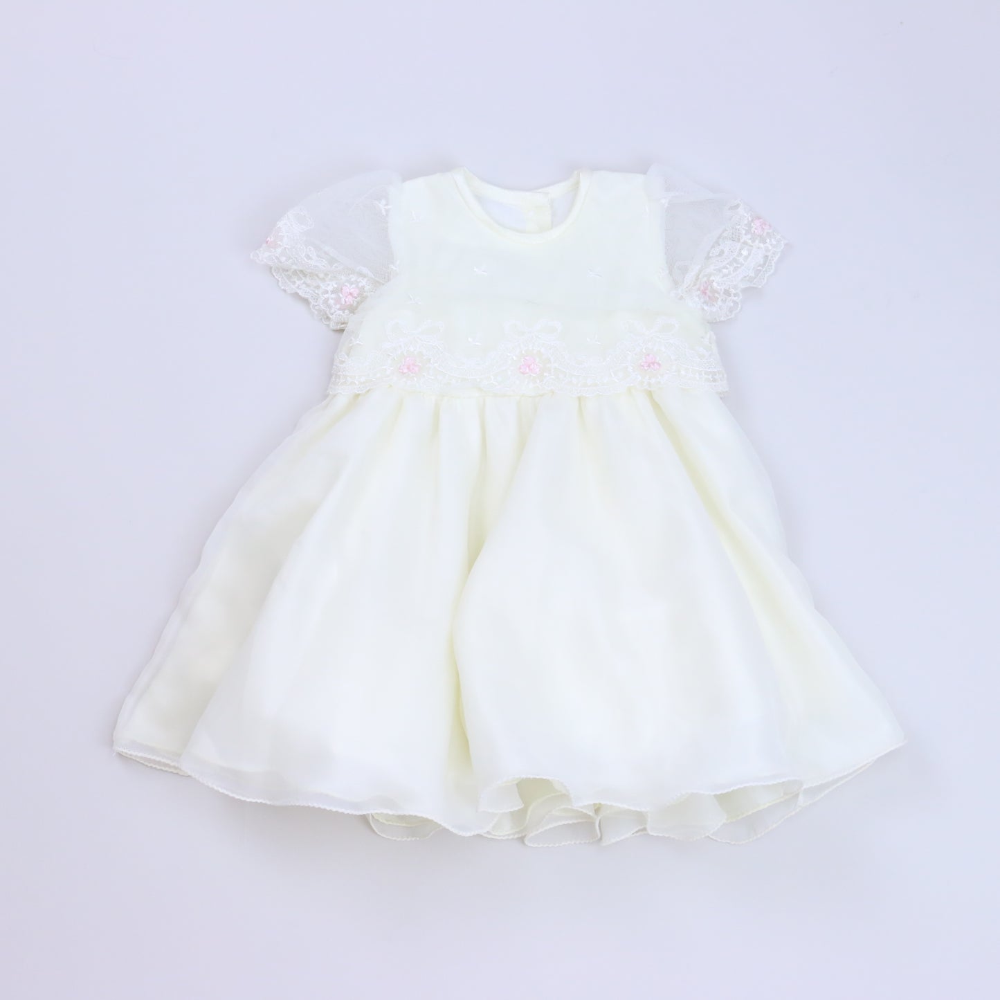 Cucci Bebe Girls Off-White Special Occasion Dress Size: 12 Months Off-White