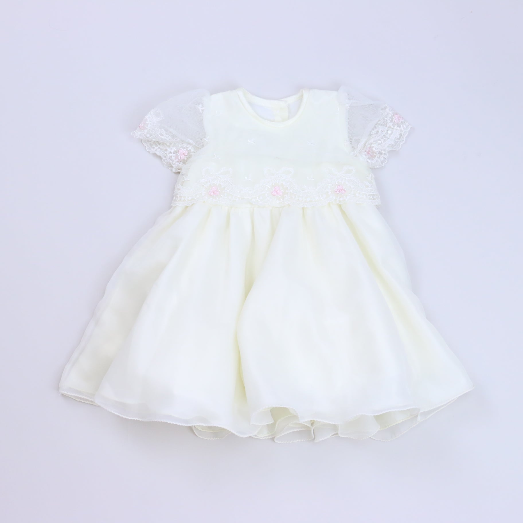 Cucci Bebe Girls Off-White Special Occasion Dress Size: 12 Months Off-White