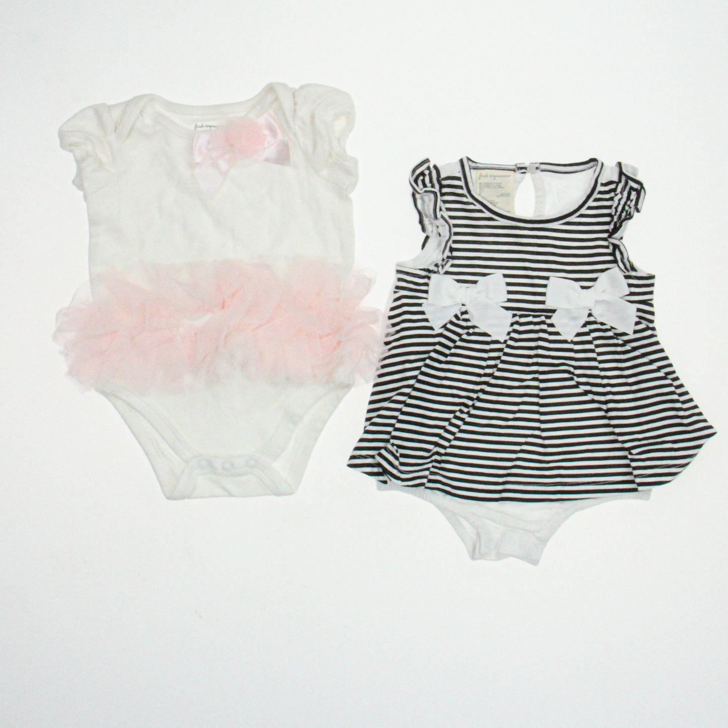 First Impressions Girls White | Black Romper Size: 6-9 Months White | Black