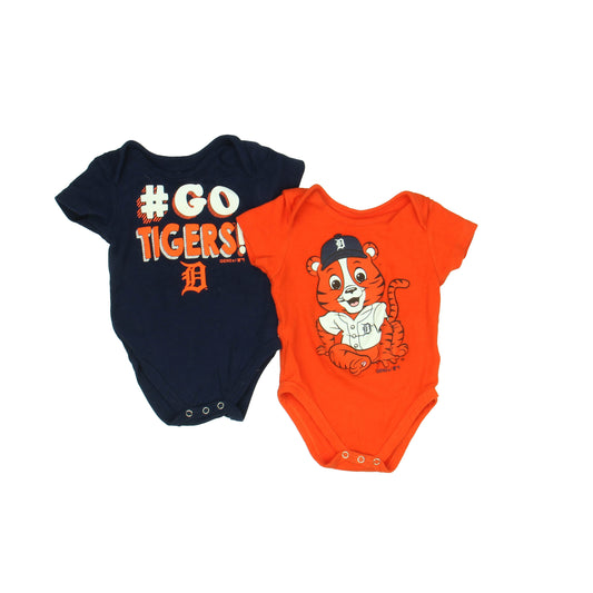Genuine Merchandise Boys Navy | Orange Onesie Size: 12 Months Navy | Orange