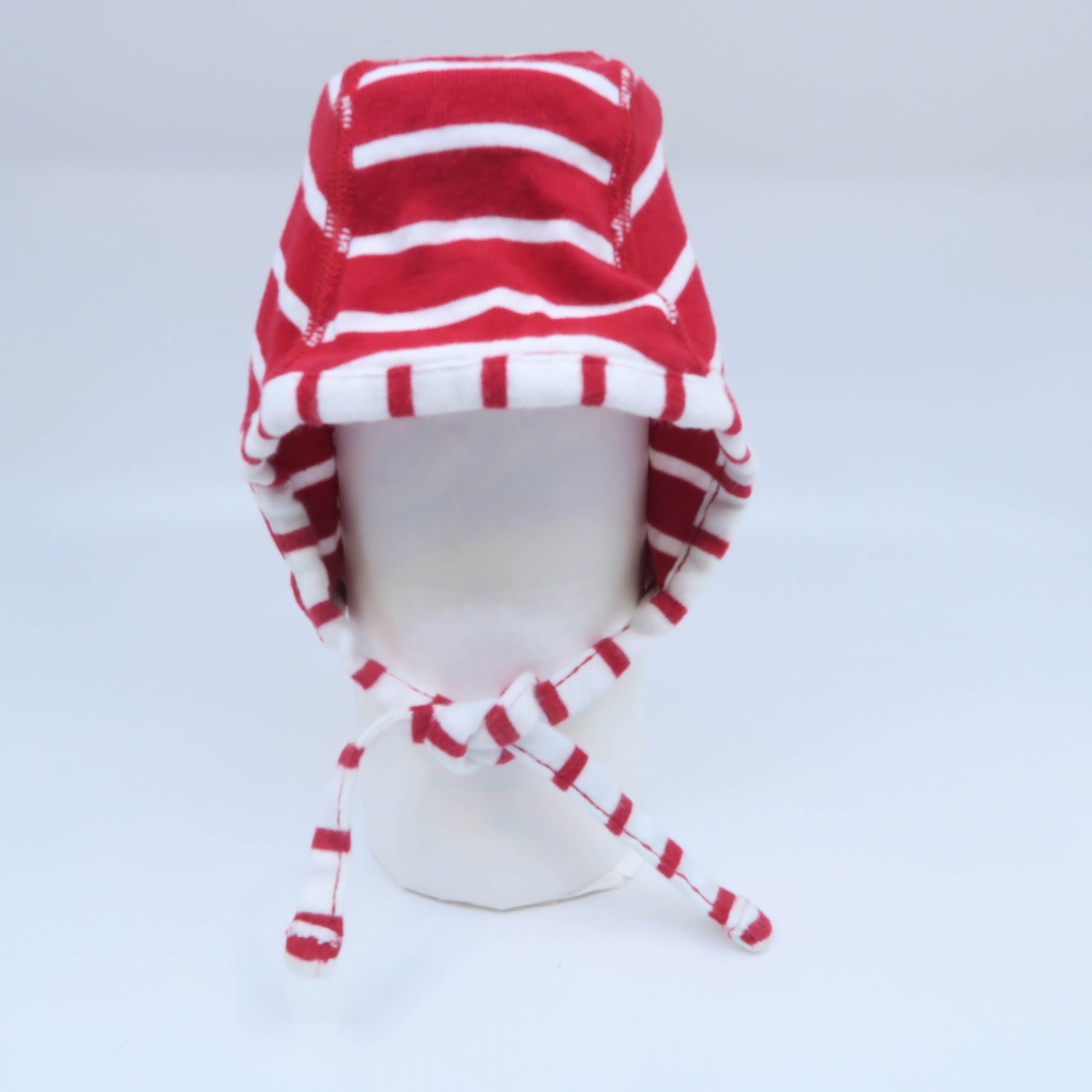 Hanna Andersson Unisex Red & White Stripes Hat Size: 0-12 Months Red & White Stripes