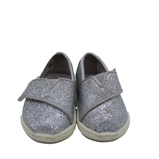 Toms Girls Silver Shoes Size: 3 Infant Silver