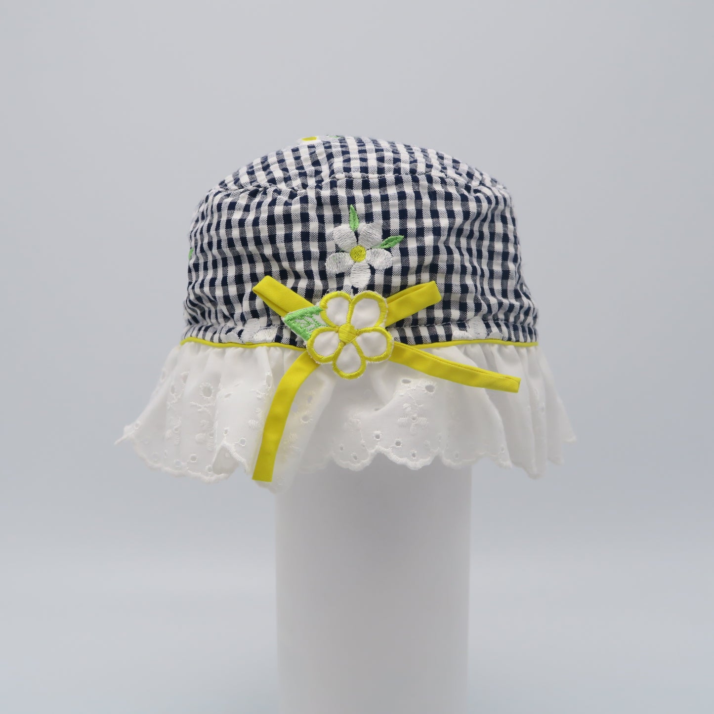 Unknown Girls White | Black Sun Hat Size: 3-6 Months White | Black