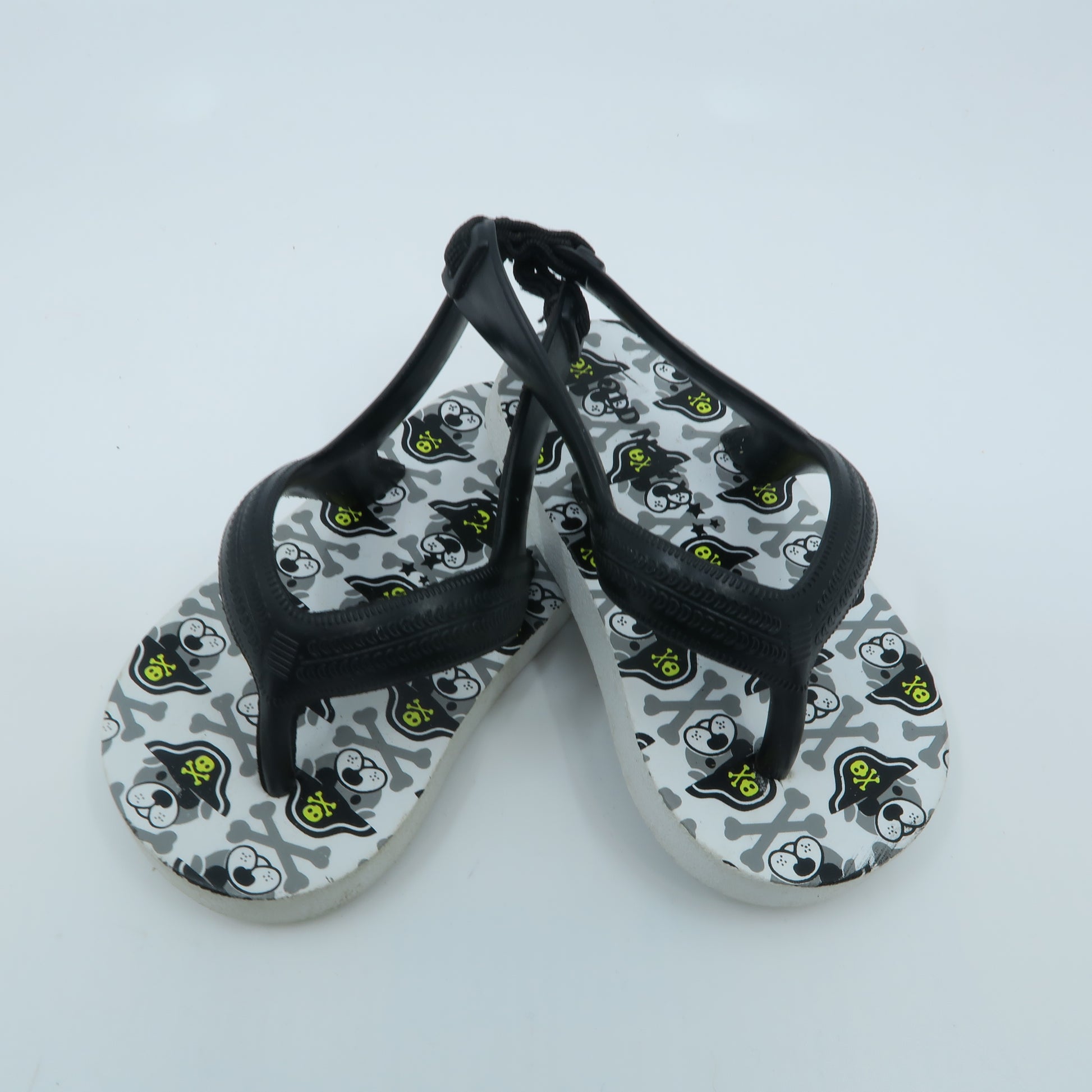 Unknown Brand Unisex Pirate Flip Flops Size: 3 Infant Pirate
