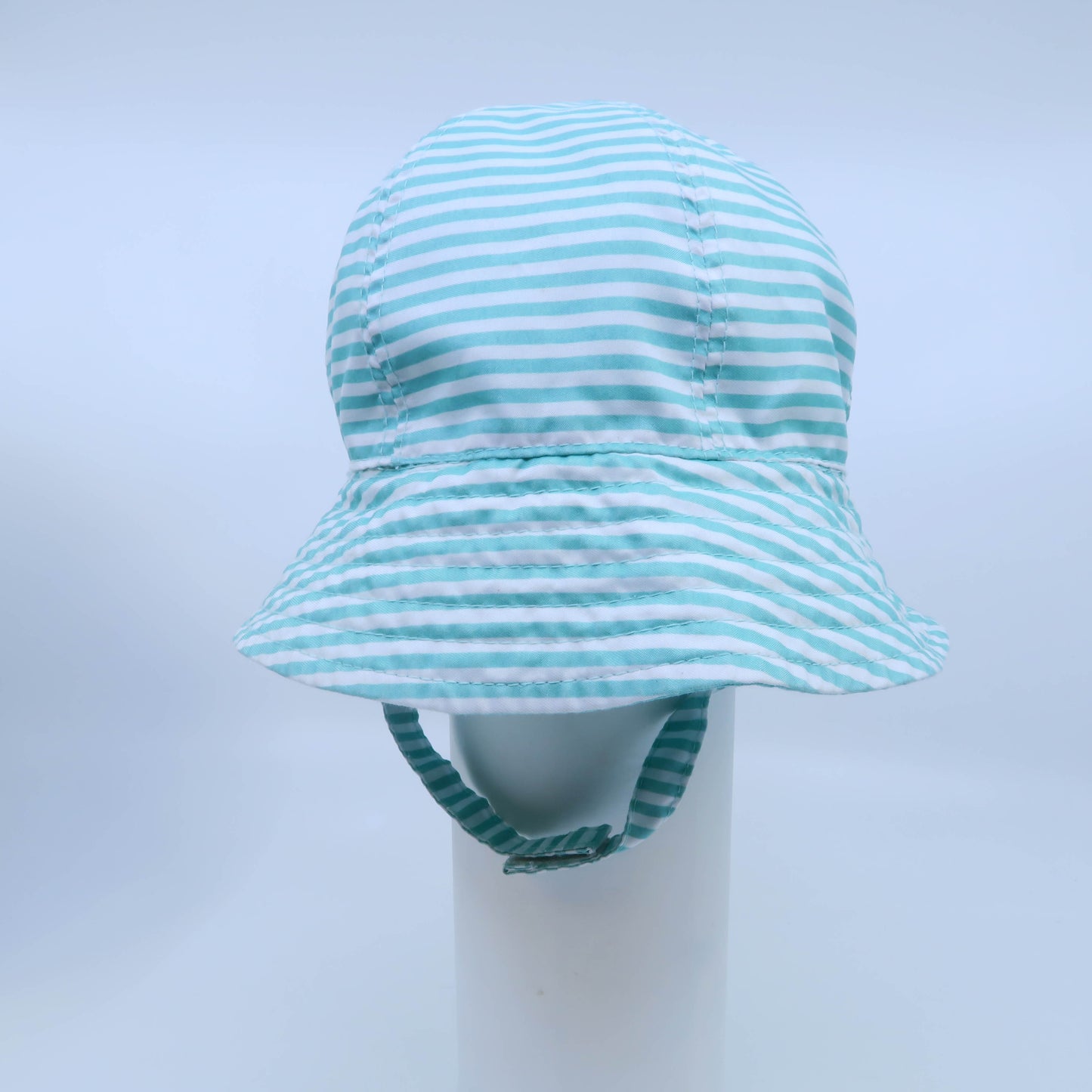 Unknown Brand Unisex Green | White Sun Hat Size: 6-12 Months Green | White