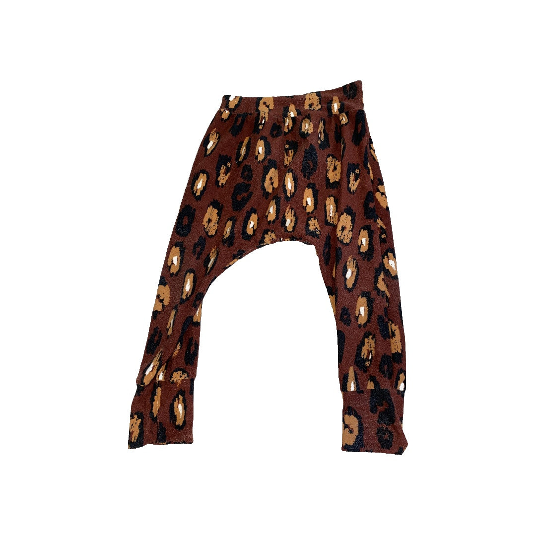 Unknown Girls Animal Print Pants Size: 2T Animal Print
