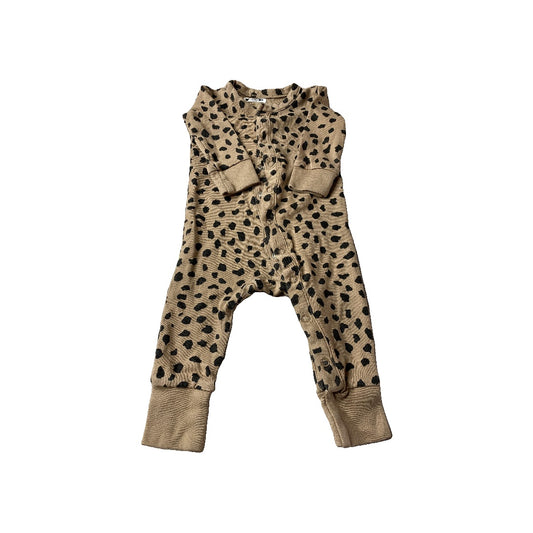 Colored Organics Girls Animal Print Long Sleeve Outfit Size: 0-3 months Animal Print