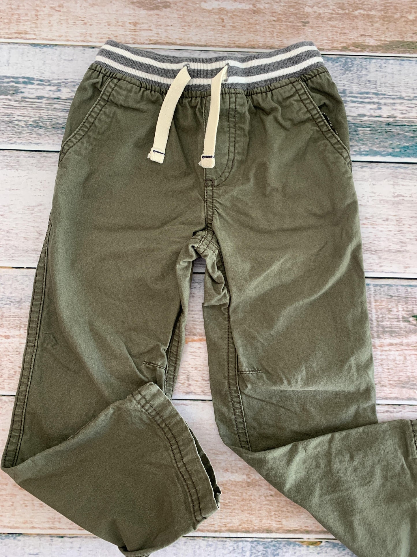 Boys Army Green | Grey Pants Size: 4T Army Green | Grey