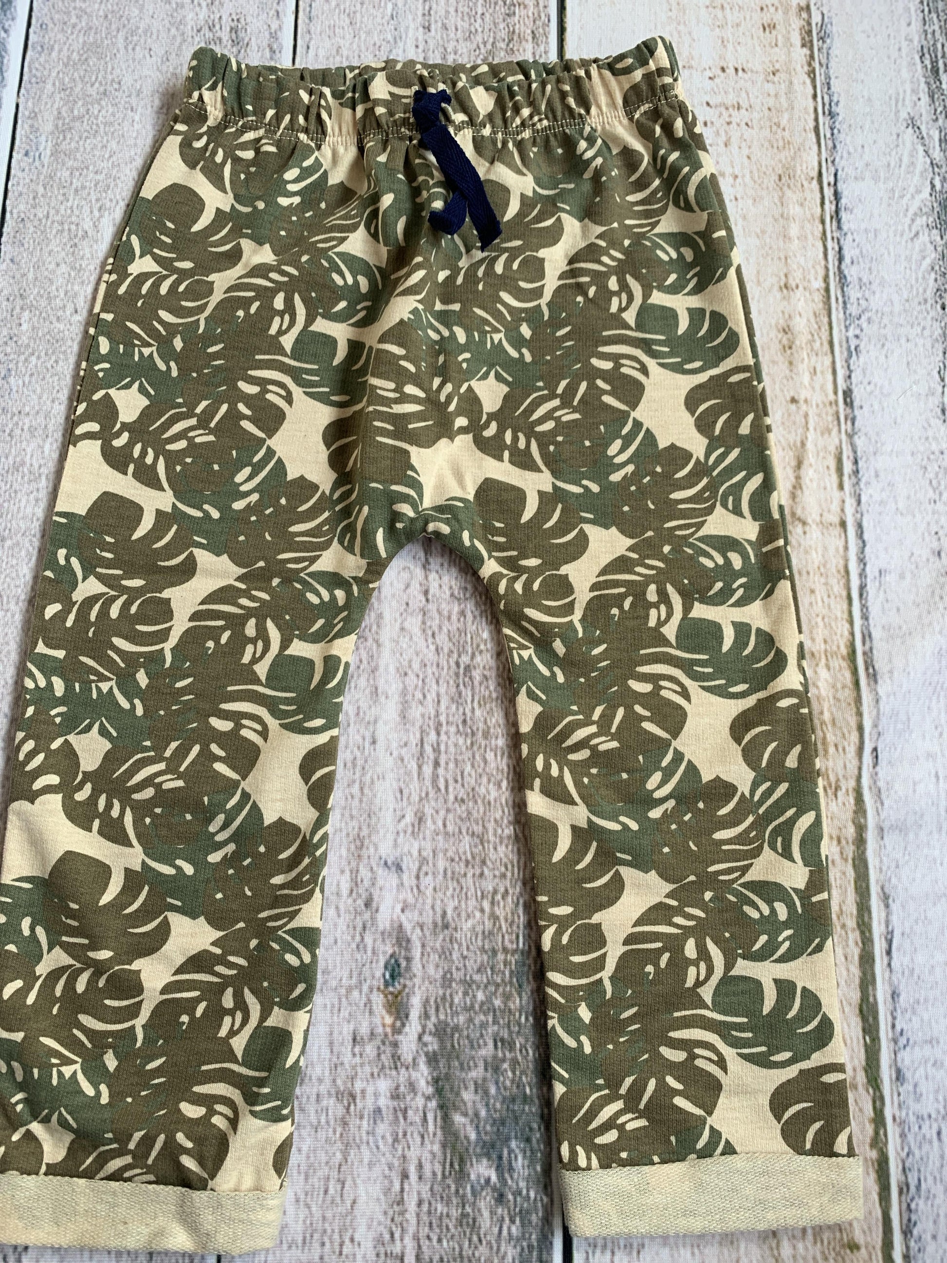 Koala Baby Boys Army Green | Tan | Pattern Pants Size: 12-18 months Army Green | Tan | Pattern