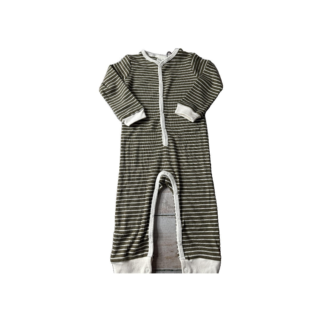 City Mouse Boys Army Green | White | Stripe Long Sleeve Outfit Size: 12-18 months Army Green | White | Stripe