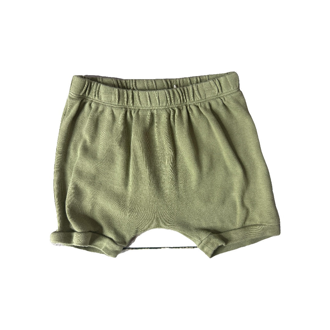 Unisex Army Green Shorts Size: 2T Army Green