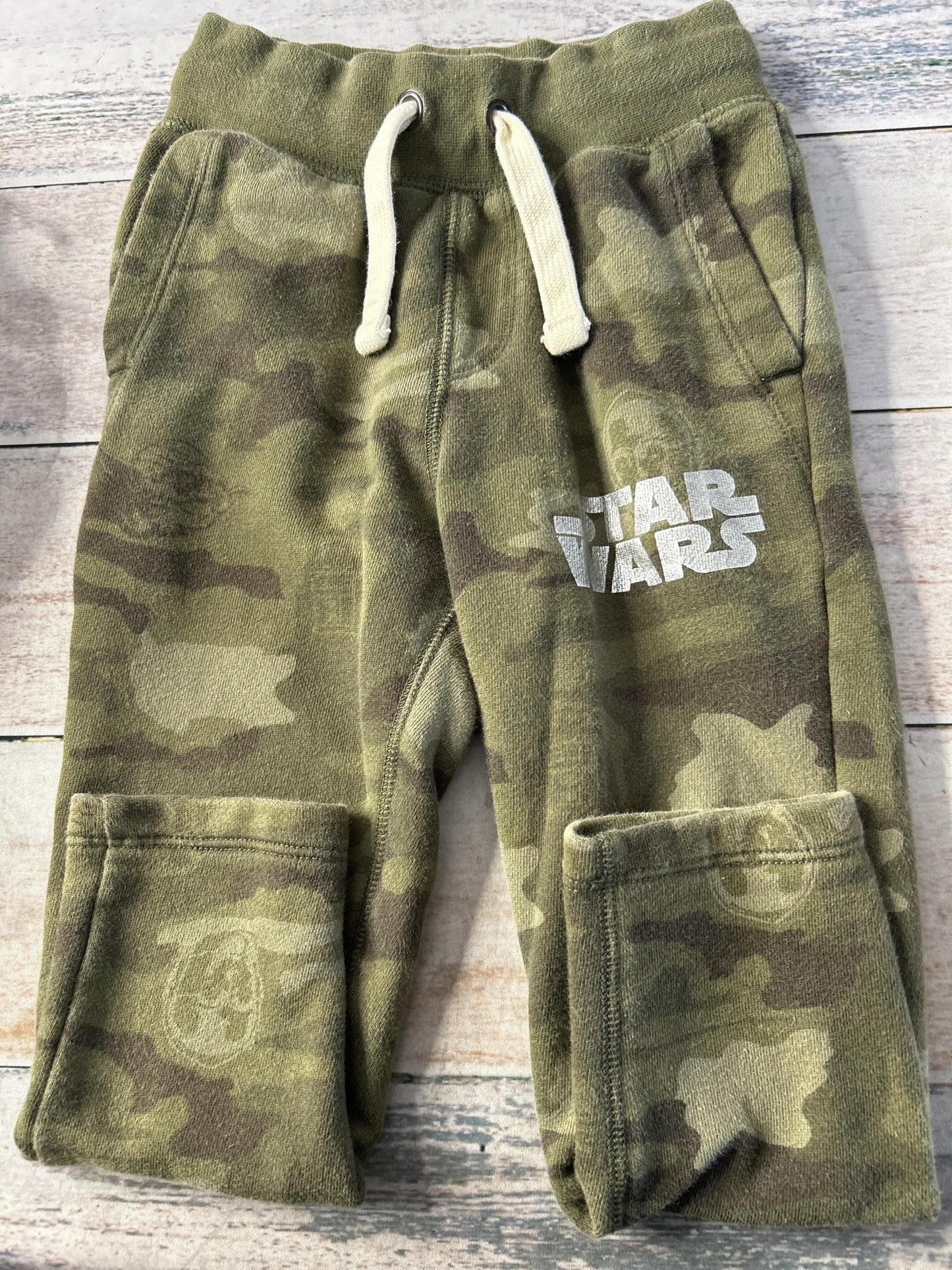 Gap Girls Army Green Athletic Pants Size: 5T Army Green