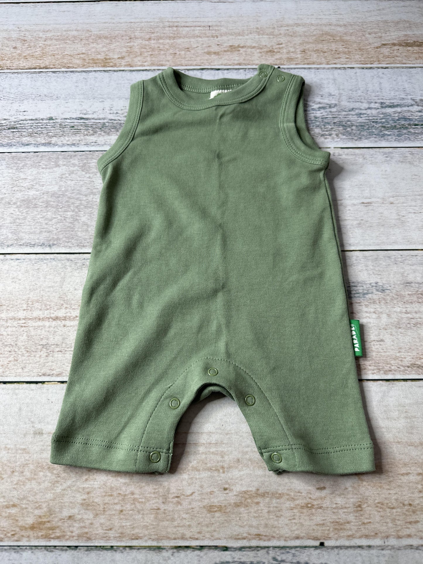 Parade Unisex Army Green Romper Size: 3-6 months Army Green