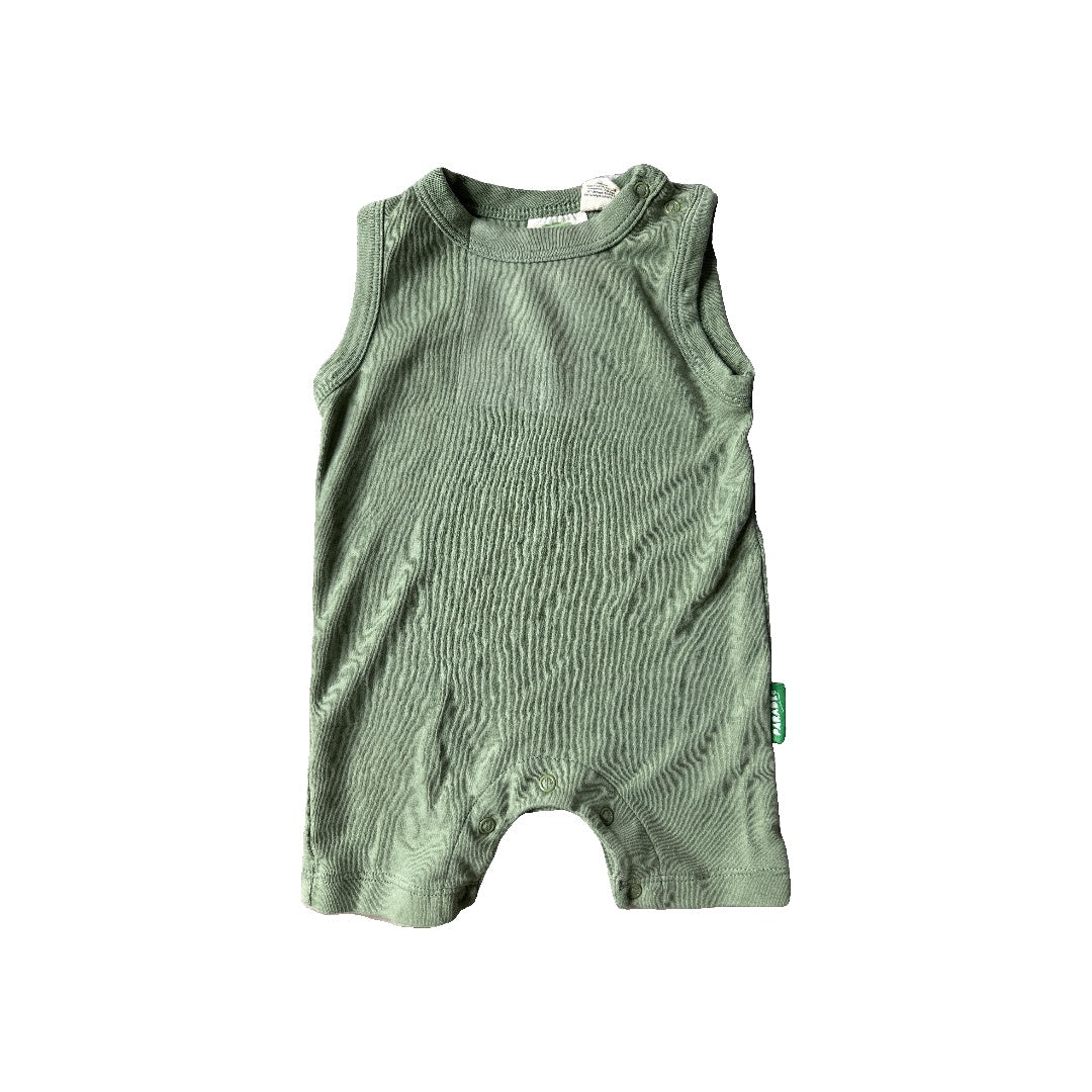 Parade Unisex Army Green Romper Size: 3-6 months Army Green