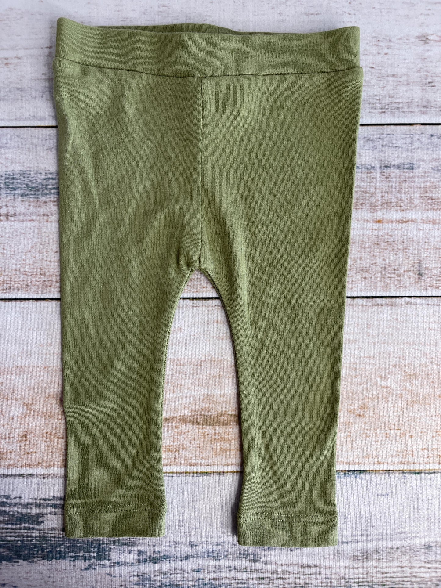 Kate Quinn Unisex Army Green Pants Size: 6-12 months Army Green