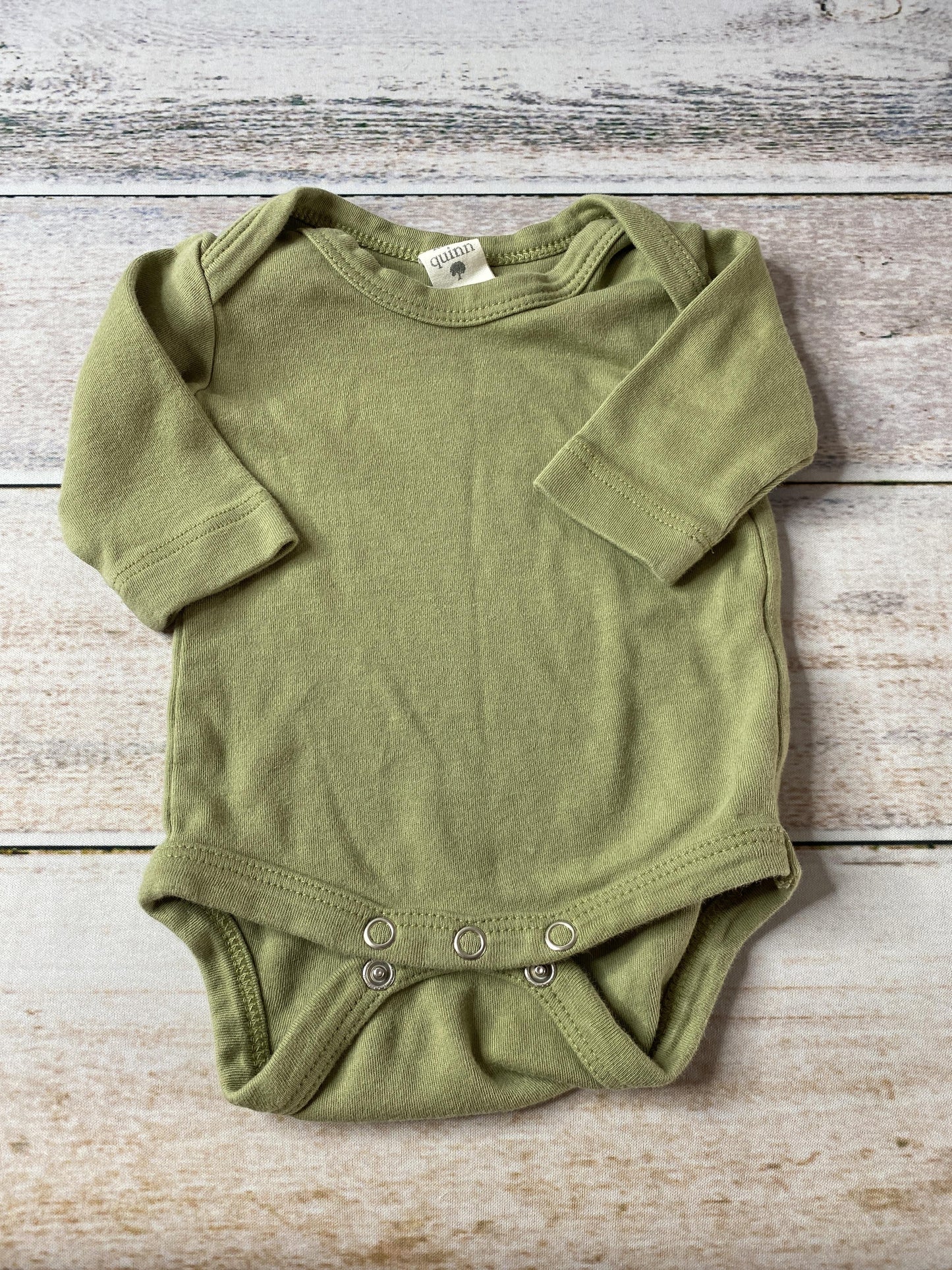 Kate Quinn Boys Army Green Onesie Size: 0-3 months Army Green