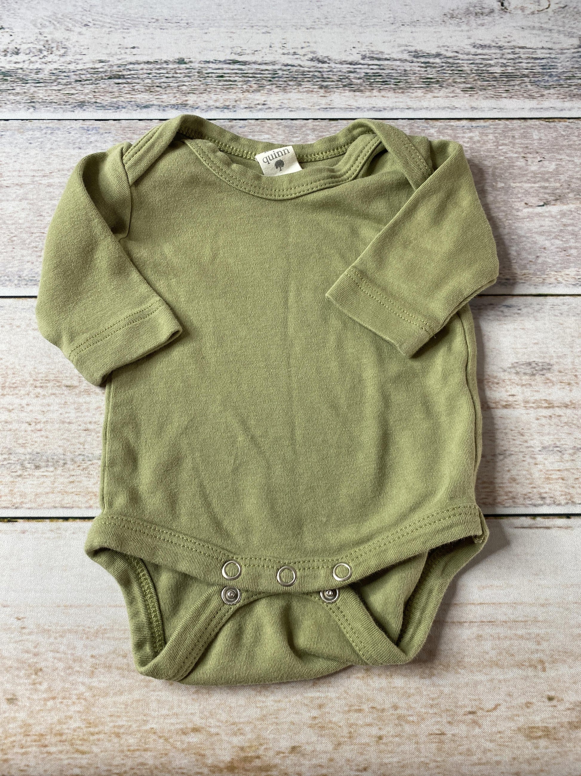 Kate Quinn Boys Army Green Onesie Size: 0-3 months Army Green