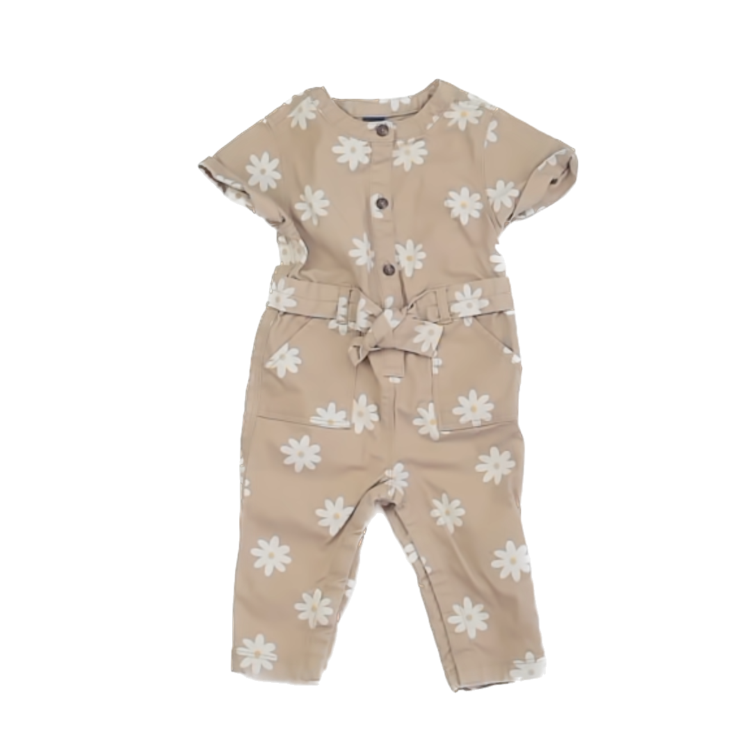 Old Navy Girls Beige | Daisy Jumper Size: 6-12 Months Beige | Daisy