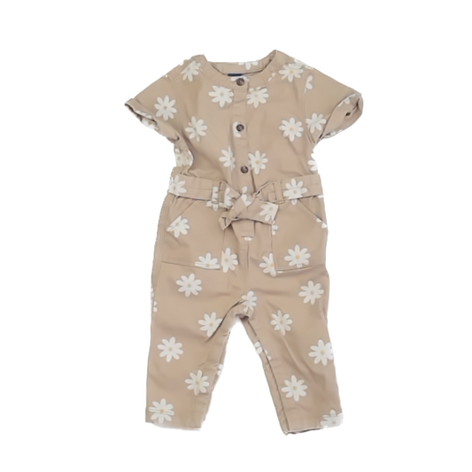 Old Navy Girls Beige | Daisy Jumper Size: 6-12 Months Beige | Daisy