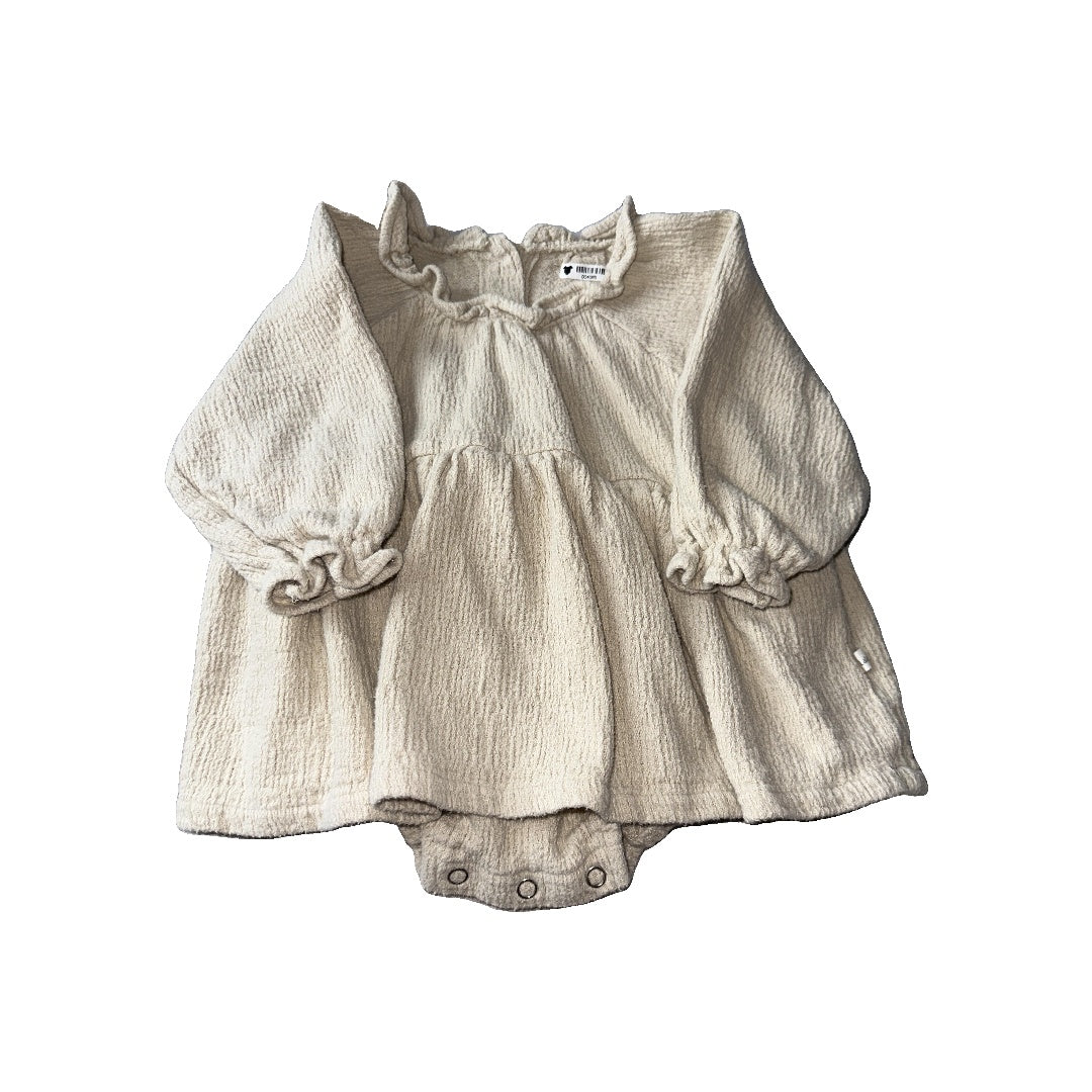 Girls Beige Dress Size: 6-12 months Beige