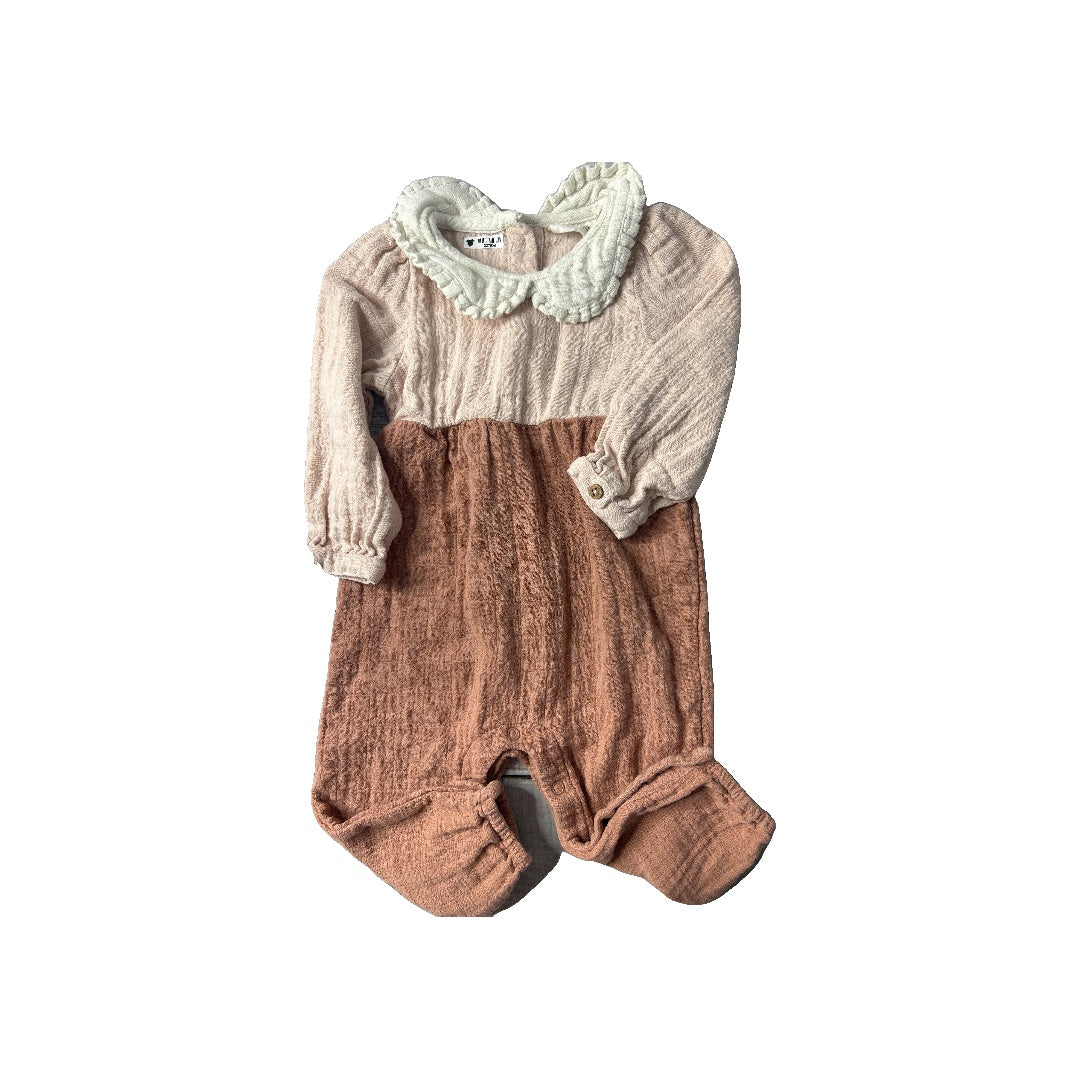 Girls Beige Long Sleeve Outfit Size: 12-18 months Beige