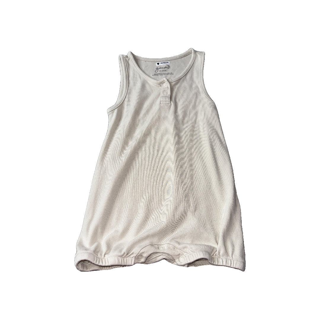 Young Hearts Unisex Beige Romper Size: 18-24 months Beige