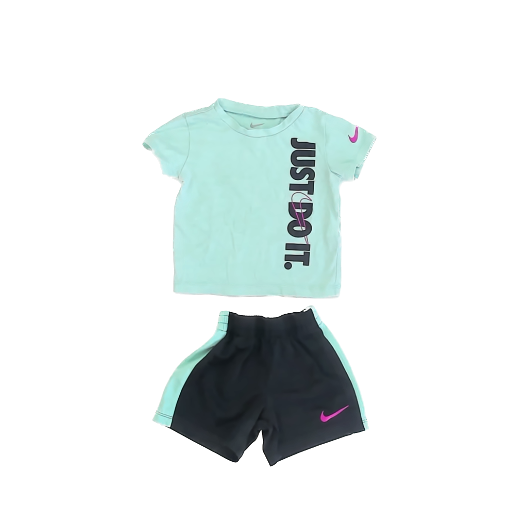Nike Girls Black | Aqua Apparel Sets Size: 18 Months Black | Aqua