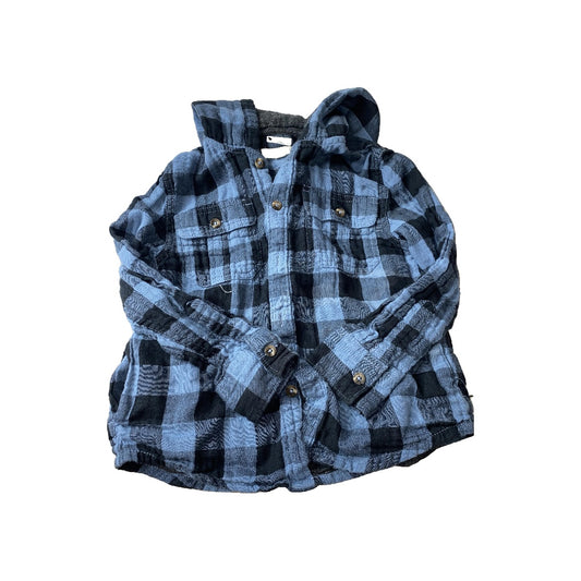 Tucker + Tate Boys Black | Blue Sweater Size: 4T Black | Blue