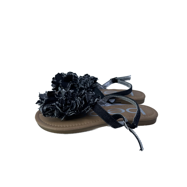 Bebe Girls Black Denim Sandals Size: 1 Youth Black Denim