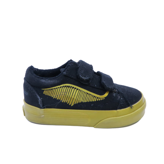 Vans Boys Black | "Golden Snitch" Sneakers Size: 5 Toddler Black | "Golden Snitch"