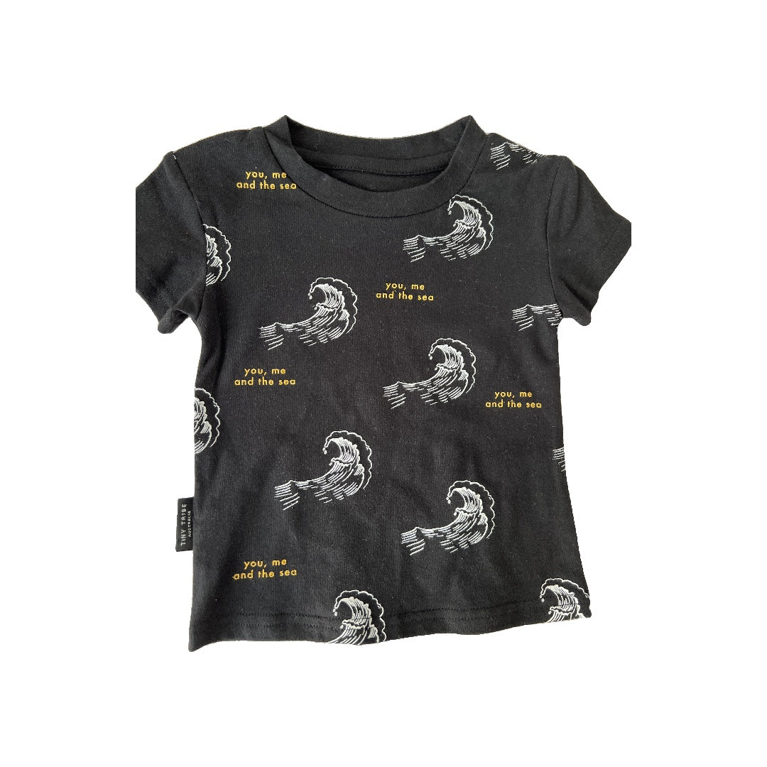 Tiny Tribe Boys Black | Graphic T-Shirt Size: 3-6 months Black | Graphic
