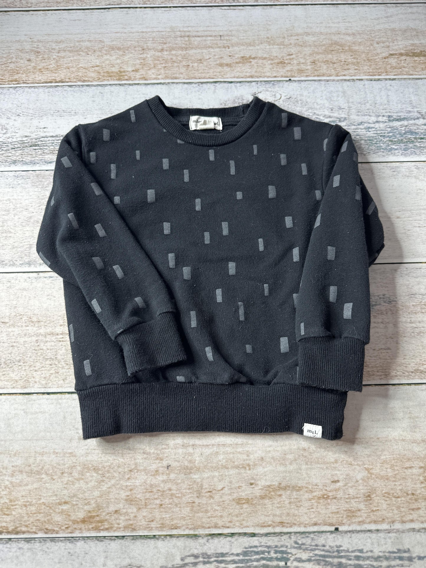 Miles Boys Black | Grey | Pattern Sweatshirt Size: 2T Black | Grey | Pattern