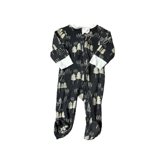 Lullaby Unisex Black | Grey | White Pajamas Size: 6-9 months Black | Grey | White