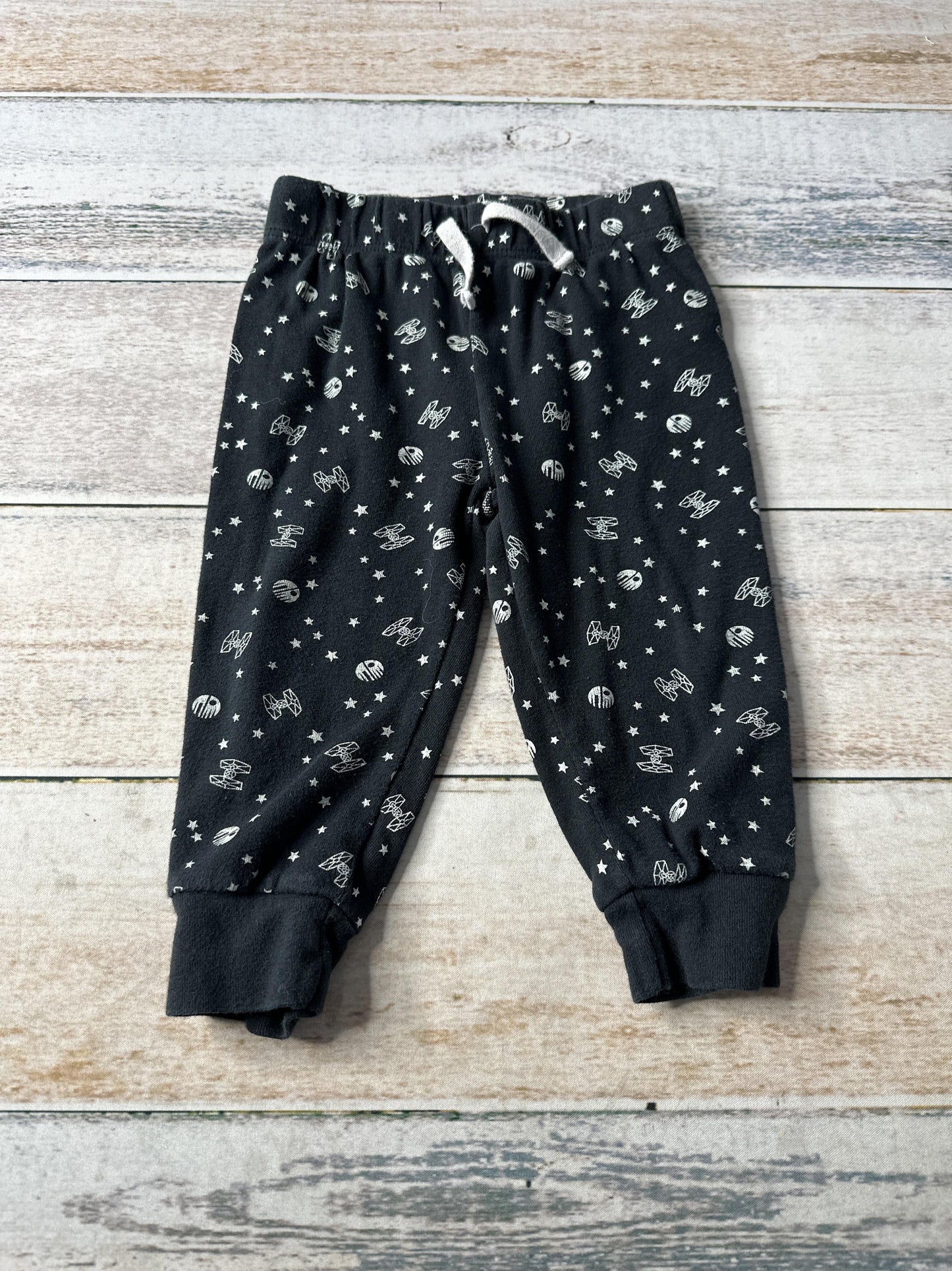 Amazon Essentials Boys Black | Pattern Pants Size: 18 months Black | Pattern