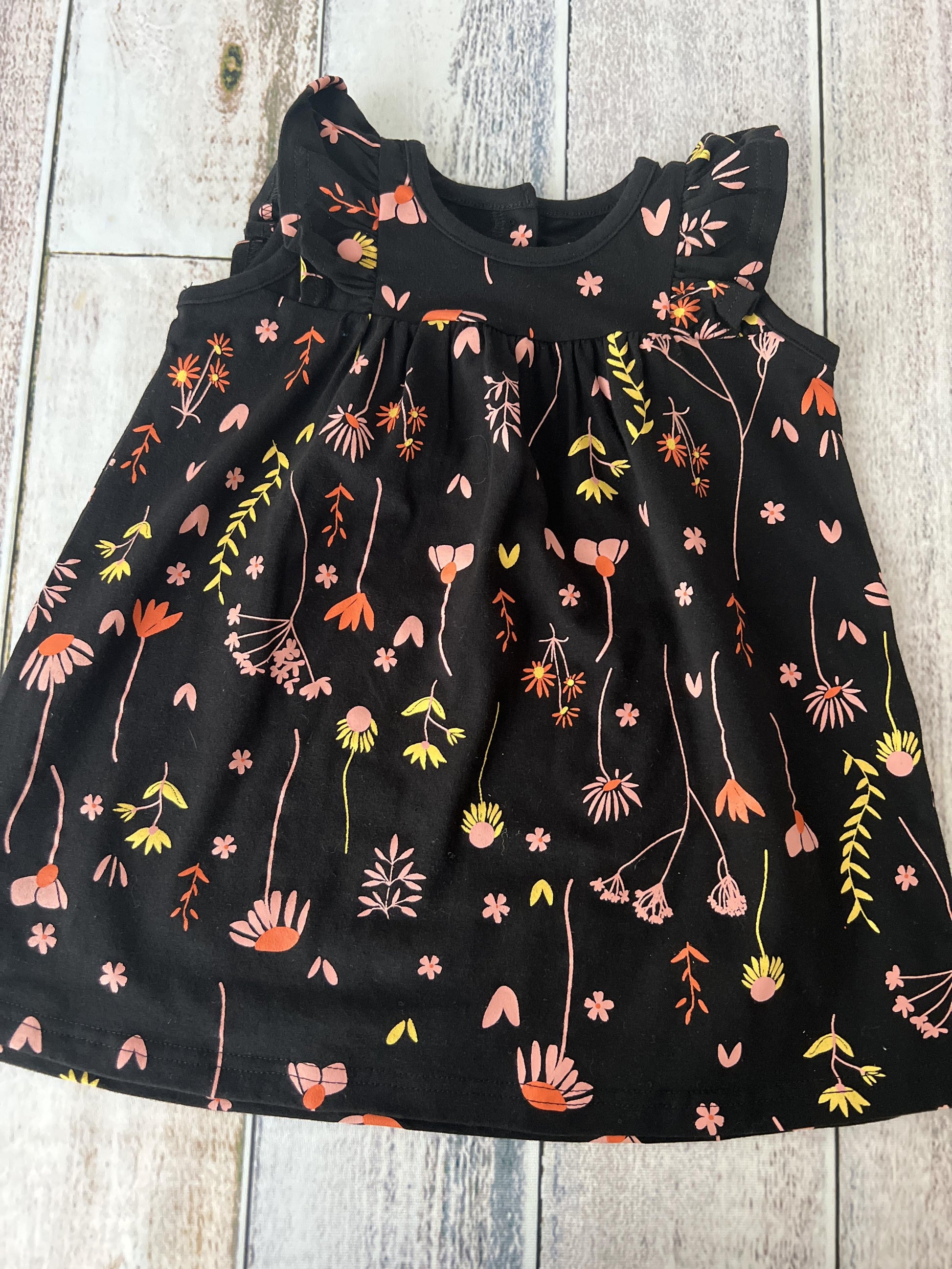 Tiny Tribe Girls Black | Pink floral Dress Size: 6-9 months Black | Pink floral