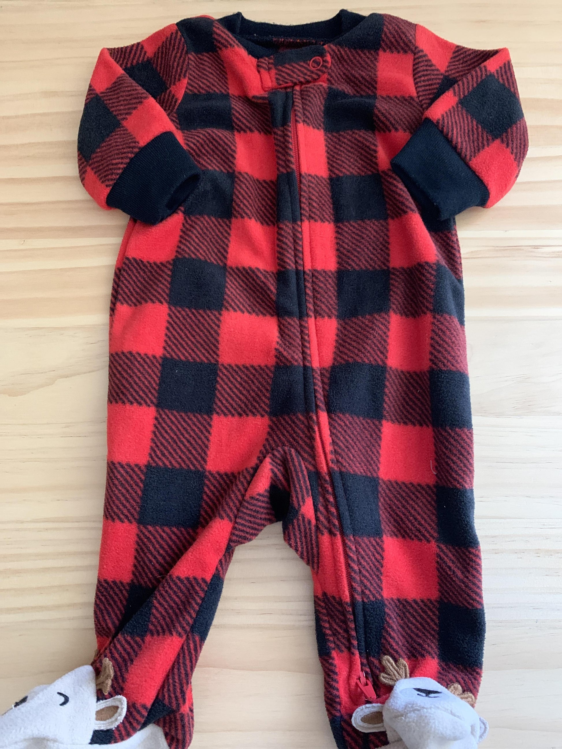 Boys Black | Red | plaid Pajamas Size: 3 months Black | Red | plaid