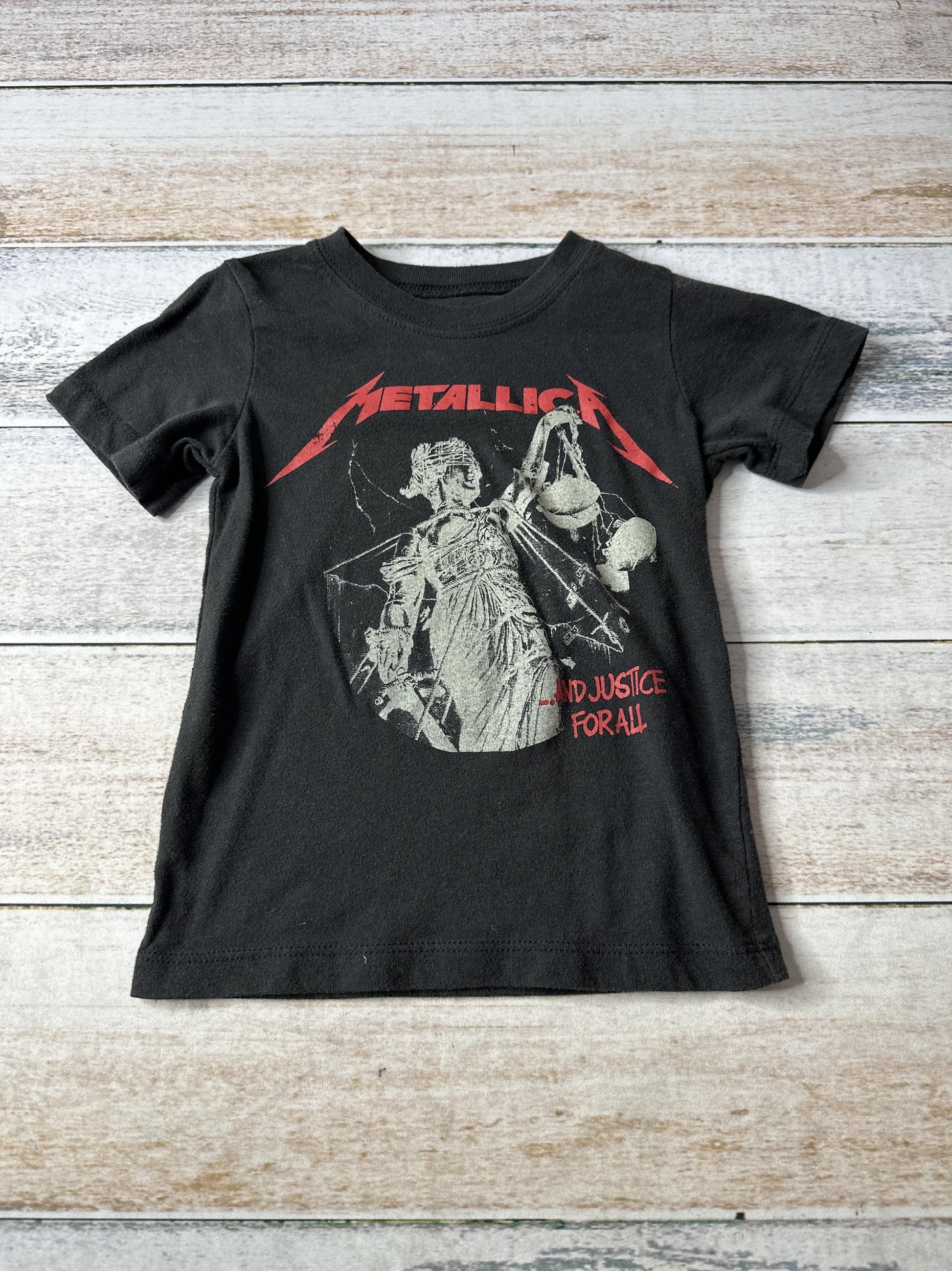 Metallica Girls Black | Red T-Shirt Size: 3T Black | Red