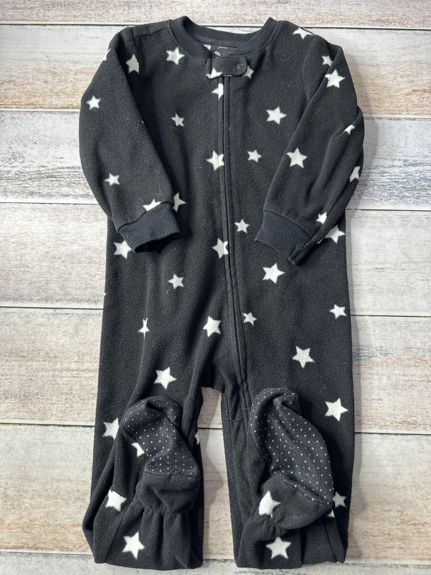 Primary Boys Black | Stars Pajamas Size: 18-24 months Black | Stars