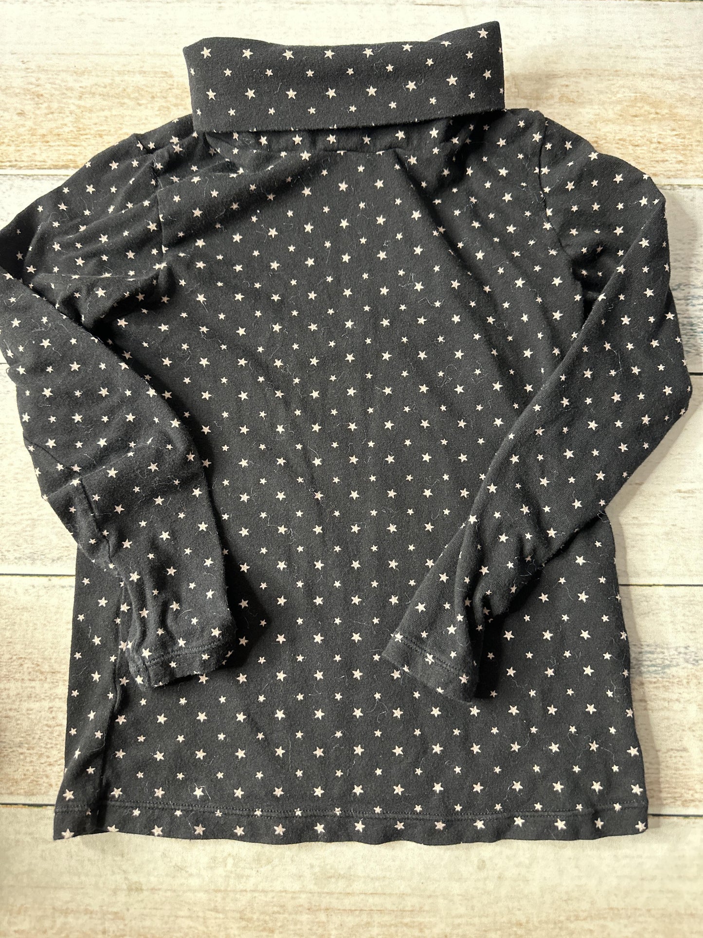 Uniqlo Girls Black | Stars Long Sleeve T-Shirt Size: 5 Black | Stars