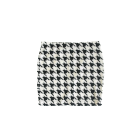 Candie's Girls Black | White Houndstooth Skirt Size: Adult M Black | White Houndstooth