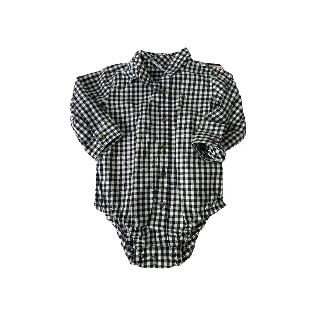 Just Born Boys Black | White | plaid Onesie Size: 18 months Black | White | plaid