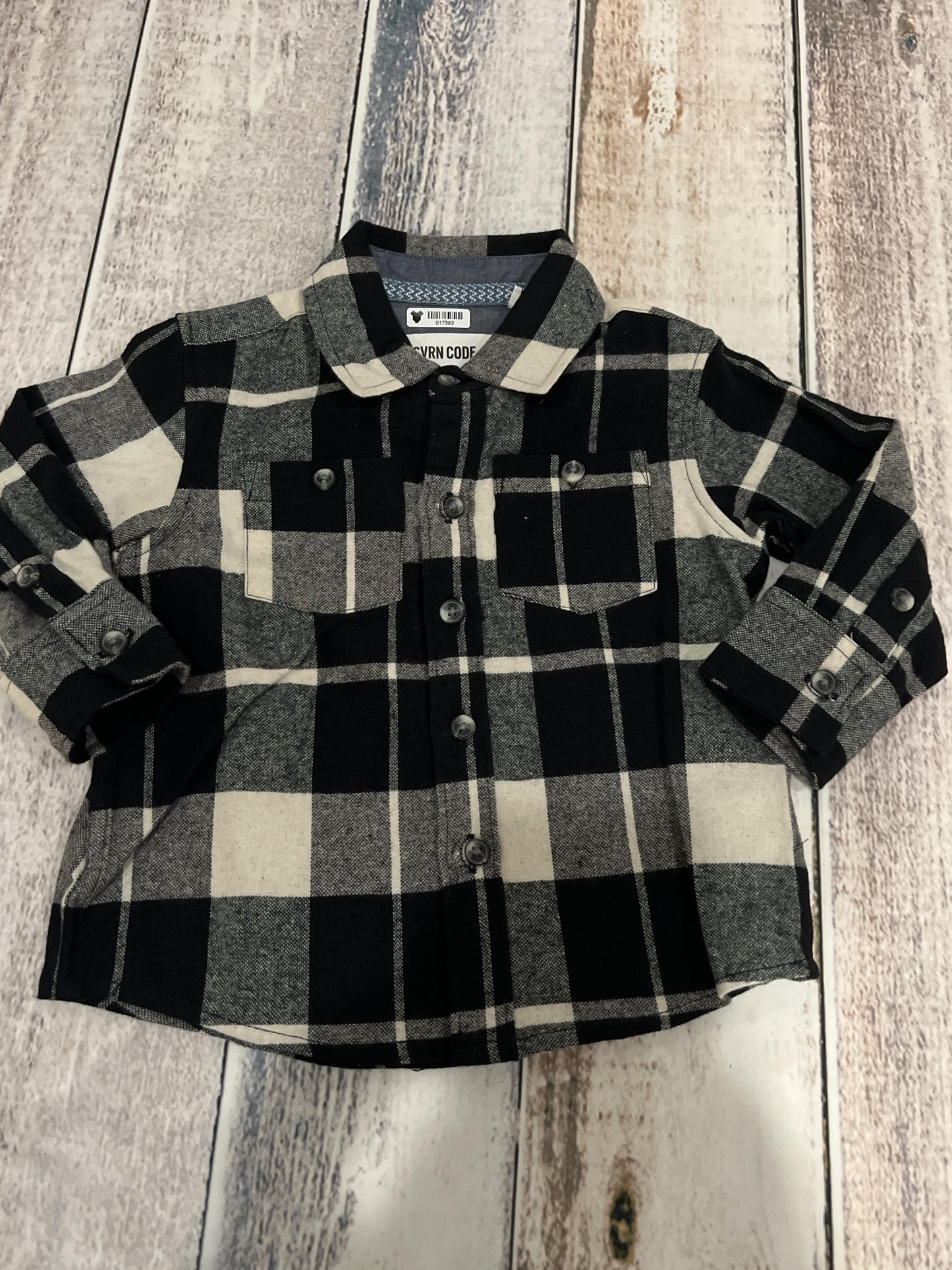 Sovereign Code Boys Black | White | plaid Button Down Short Sleeve Size: 18 months Black | White | plaid