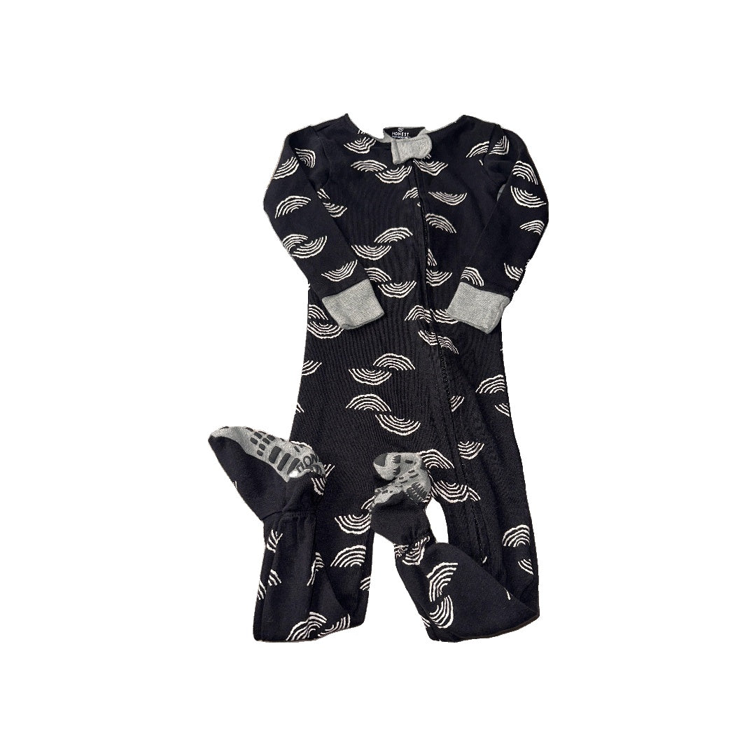 Honest co Unisex Black | White | Rainbow Pajamas Size: 18 months Black | White | Rainbow