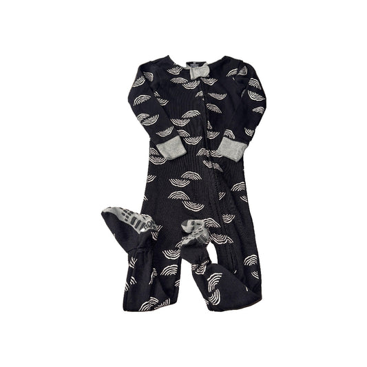 Honest co Unisex Black | White | Rainbow Pajamas Size: 18 months Black | White | Rainbow
