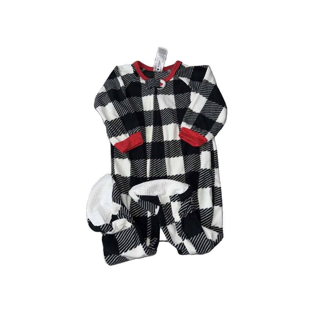 Gerber Unisex Black | White | Red Pajamas Size: 12 months Black | White | Red