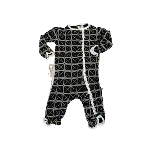 KicKee Pants Girls Black | White | Shapes Long Sleeve Outfit Size: 0-3 months Black | White | Shapes