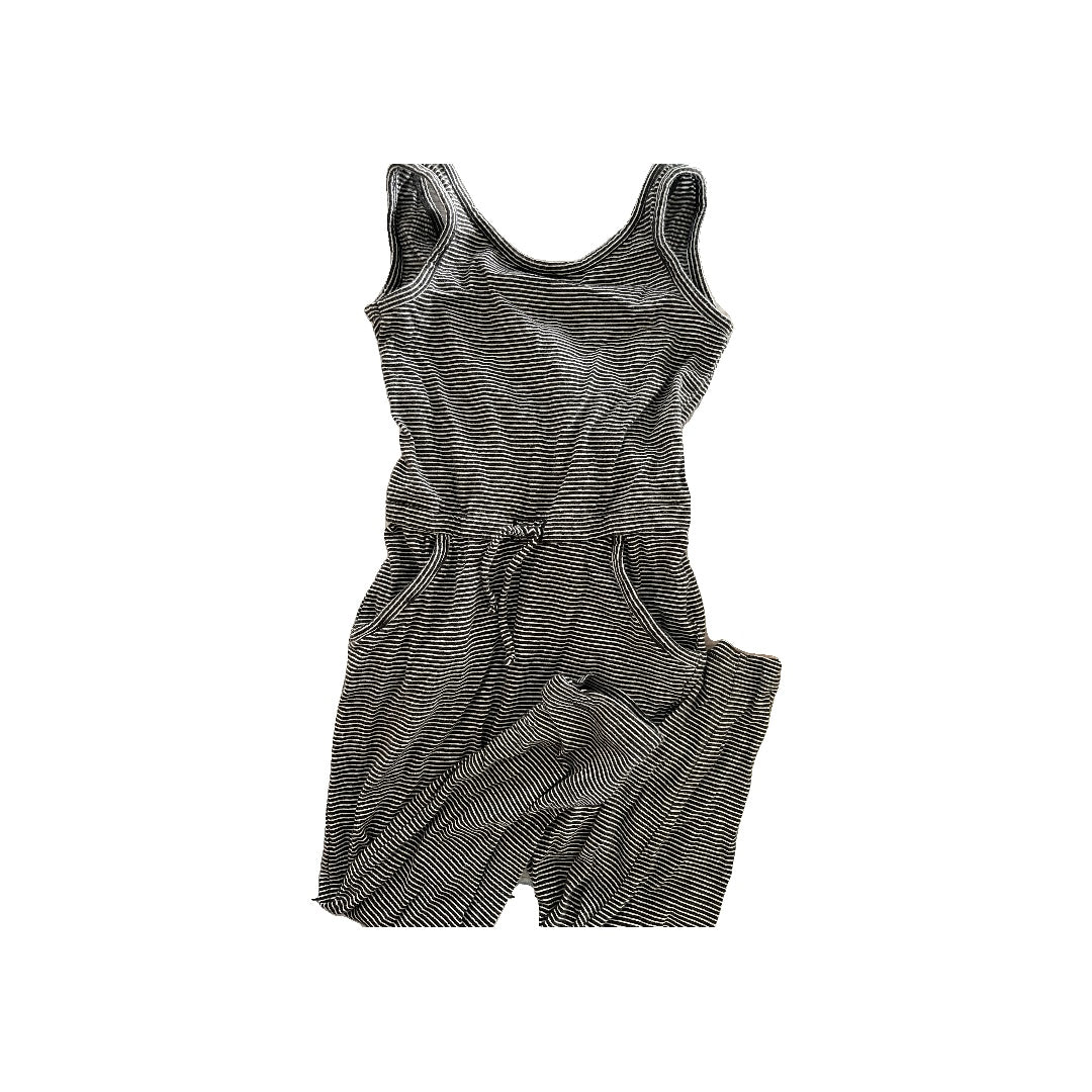 Old Navy Girls Black | White | Stripe Romper Size: 5 Black | White | Stripe