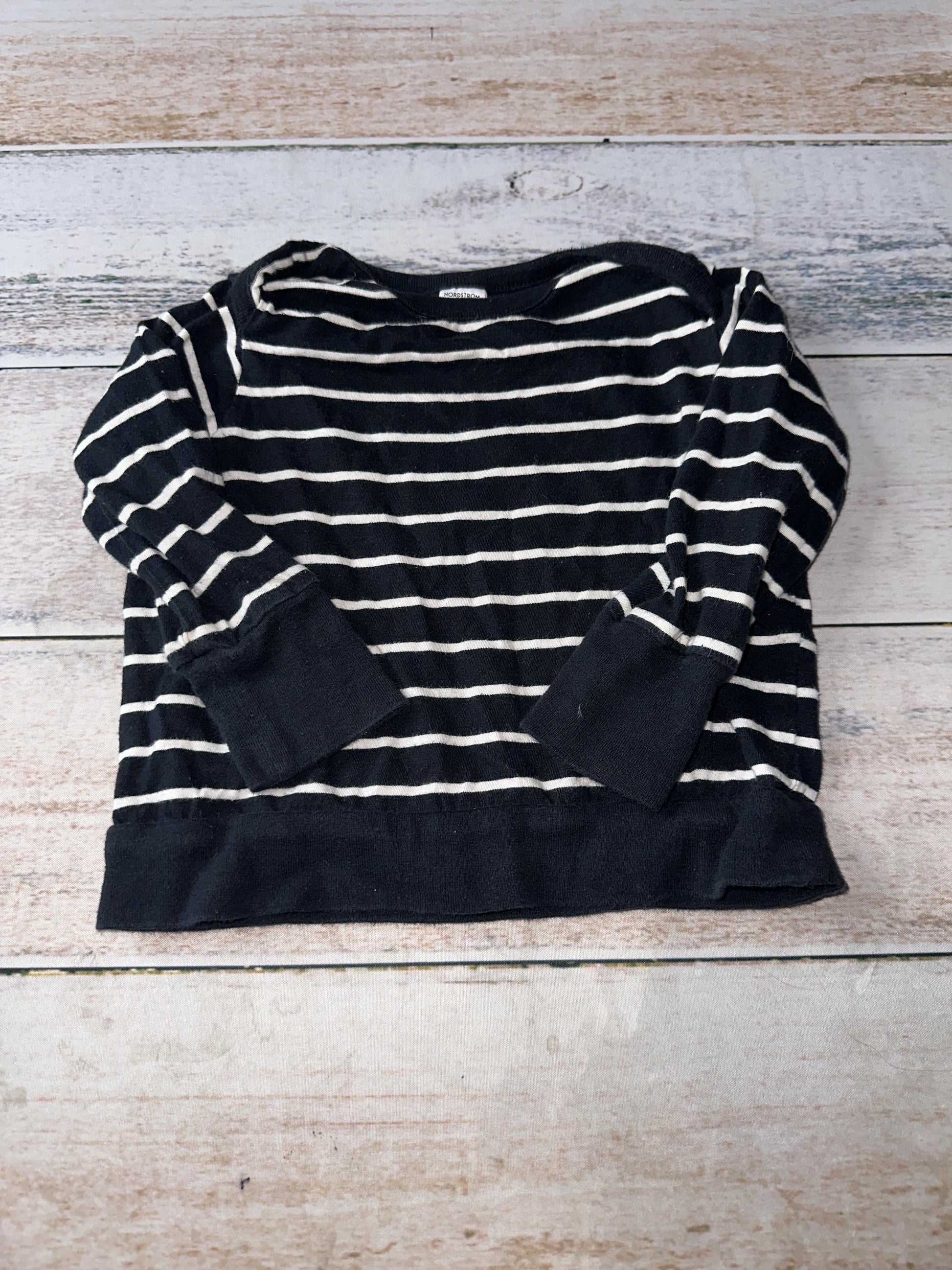 Nordstrom Unisex Black | White | Stripe Sweater Size: 9-12 Months Black | White | Stripe