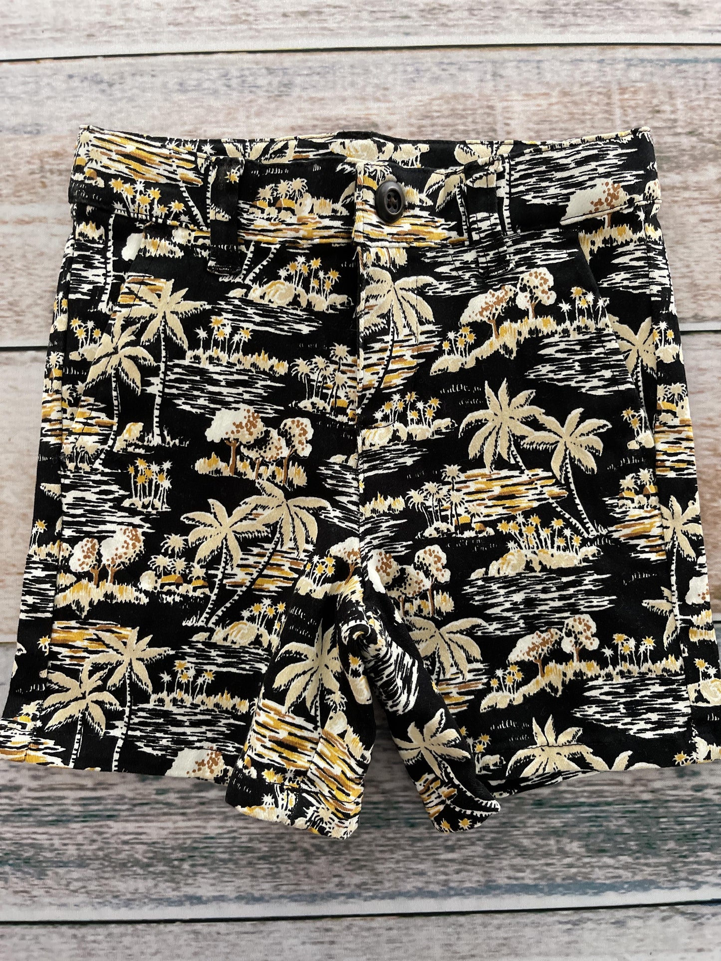 Janie and Jack Boys Black | White | Yellow Shorts Size: 2T Black | White | Yellow